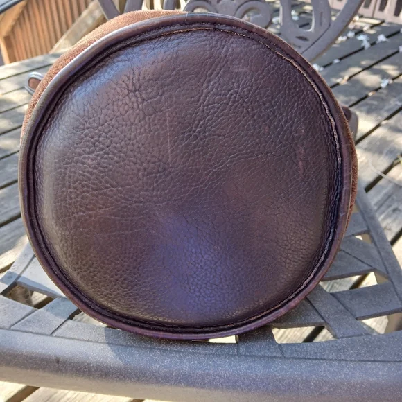 Coach Berkeley Reverse Suede Duffle Sac, Mahogany! - Picture 7 of 9